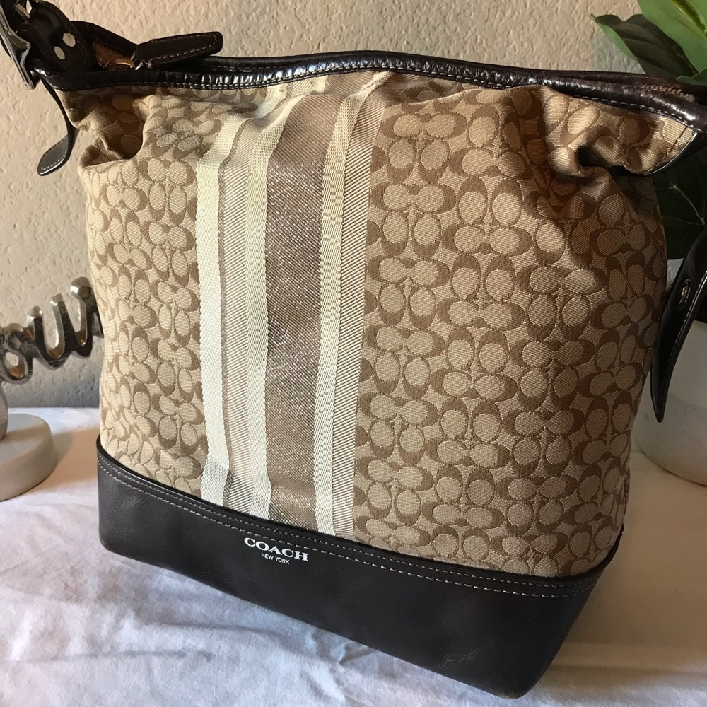 Coach crossed body bucket bag